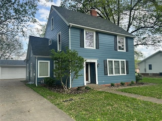 712 N Franklin St, Litchfield, IL 62056