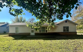 508 N Gardner Ave, Wynnewood, OK 73098