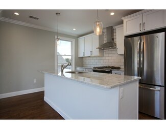 660 Somerville Ave Unit 2, Somerville, MA 02143