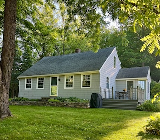 468 E River Rd, Riverton, CT 06065
