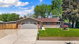 10640 W Mohawk Dr, Boise, ID 83709
