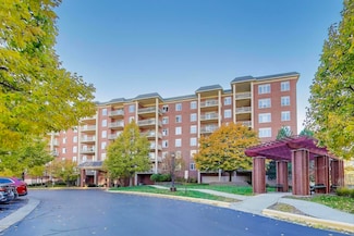 8300 Callie Ave Unit F310, Morton Grove, IL 60053