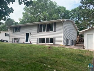 1509 Maplewood Ave, Cloquet, MN 55720