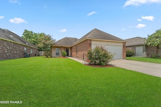 2934 Nicholson Lake Dr, Baton Rouge, LA 70810