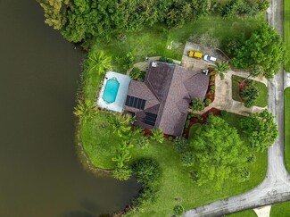 7445 16th Manor, Vero Beach, FL 32966