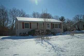 14 Butler St, Salem, NH 03079