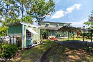 130 Bunch Rd, Aydlett, NC 27916