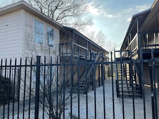 2003 Phillips St, Prairie View, TX 77445