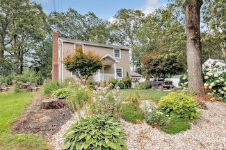 70 Glenrock Rd, Waterbury, CT 06706