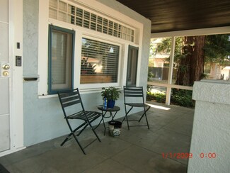 1295 N Glenn Ave, Fresno, CA 93728