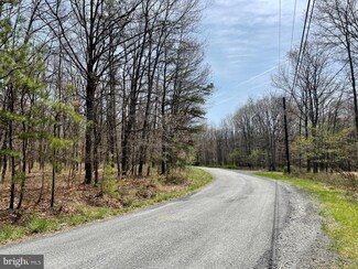 436 Dew Drop Dr, Jim Thorpe, PA 18229