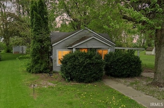1316 N Factory St, Fairmount, IN 46928