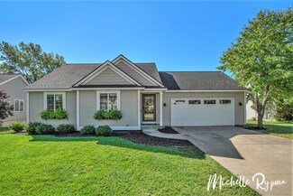 10244 Summerwood Dr, Zeeland, MI 49464
