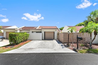 21757 Contado Rd, Boca Raton, FL 33433