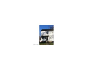 1493 E 248th St, Euclid, OH 44117