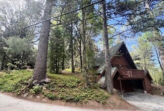 844 Sierra Vista Dr, Twin Peaks, CA 92391
