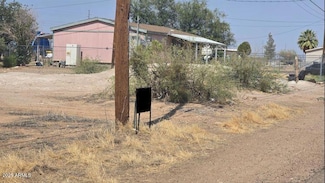 1xx4 W Powell St Unit 4, Aguila, AZ 85320