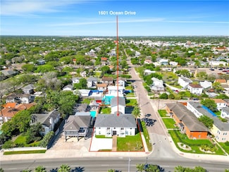 1601 Ocean Dr, Corpus Christi, TX 78404