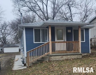 4021 N Boulevard Ave, Peoria Heights, IL 61616