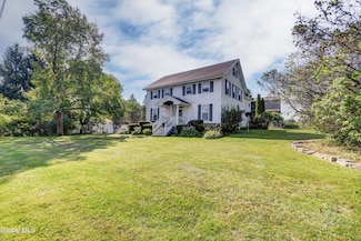 756 Burt Rd, Little Falls, NY 13365