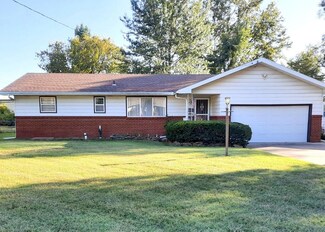 2232 E Cinderella St, Springfield, MO 65804