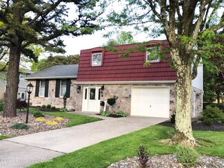 117 Randon Ln, Hazleton, PA 18201