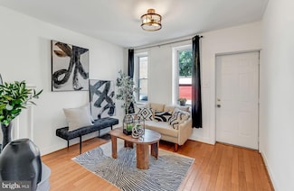 2507 Sepviva St, Philadelphia, PA 19125