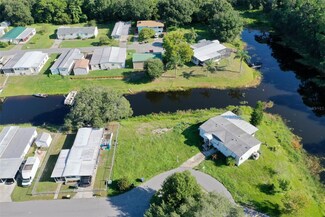 371 Caloosa Ct, Lake Wales, FL 33859