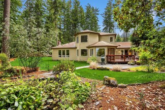 4889 NE North Tolo Rd, Bainbridge Island, WA 98110