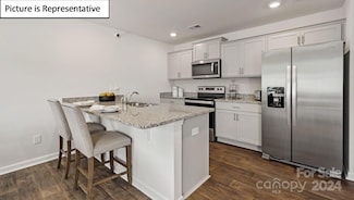6135 Faron Way, Charlotte, NC 28262