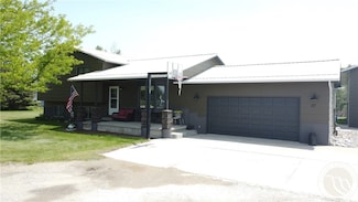 27 Rosebud Rd, Absarokee, MT 59001