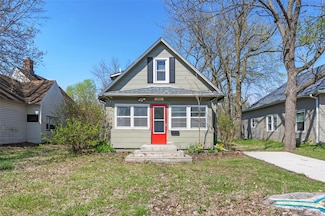 1422 31st St, Des Moines, IA 50311