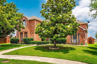 3936 Gillespie Dr, Carrollton, TX 75010