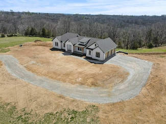 850 W Woodie Proctor Rd, Columbia, MO 65203