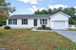 685 Fence Post Ln, Viola, DE 19979