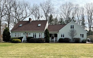 7 Shine Ave, Dudley, MA 01571