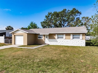 428 Flamingo Dr, Apollo Beach, FL 33572