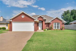 2900 Gettysburg Dr, Altus, OK 73521