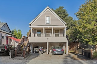 416 C St, Petaluma, CA 94952