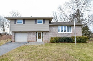 5785 Kesslersville Rd, Nazareth, PA 18064
