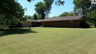 22209 S Hodge Rd, Arlington, KS 67514
