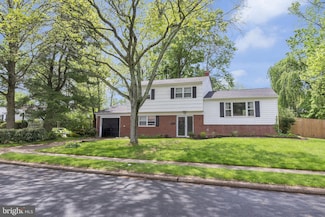 109 Fieldboro Dr, Lawrence Township, NJ 08648