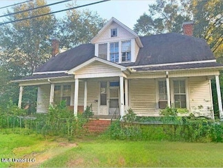 1028 Wayne St, Waynesboro, MS 39367