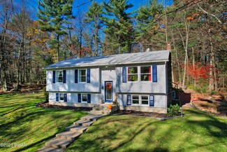 170 Birch Leaf Dr, Milford, PA 18337
