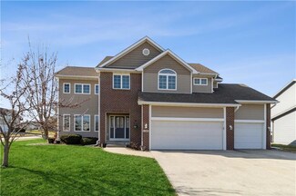 1102 NW Morningside Ct, Grimes, IA 50111