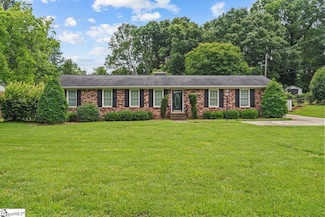 110 Woodbine Terrace, Spartanburg, SC 29301