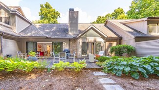 4518 Cottonwood Dr Unit 2, Ann Arbor, MI 48108