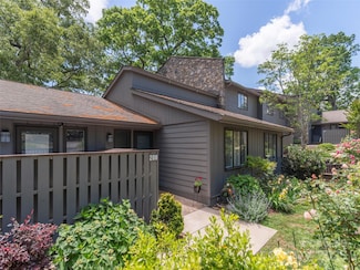 208 Crowfields Dr Unit 2, Asheville, NC 28803