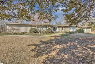 1004 Seven Springs Rd, Spartanburg, SC 29307