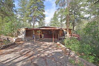 808 San Diego Loop, Jemez Springs, NM 87025